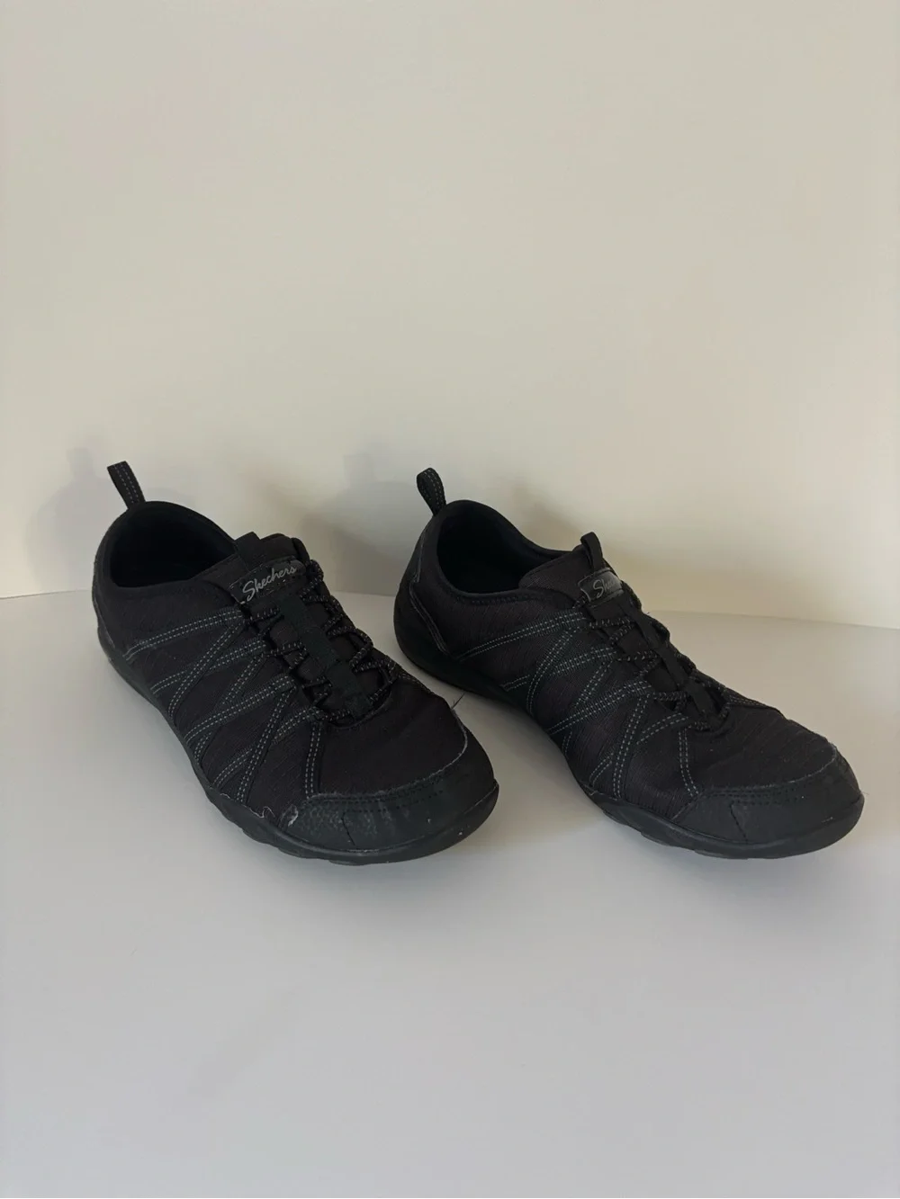 Skechers Women's Black Casual Slip-On Sneakers